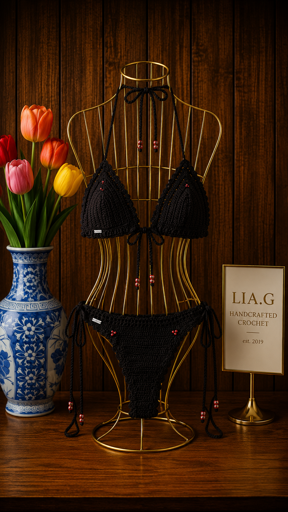 Bikini crochet negro con cuentas rojas LIA.G