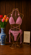 Bikini crochet rosa palo con conchas y macramé LIA.G